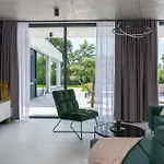 Σπίτι διακοπών Luxurious In With Sauna